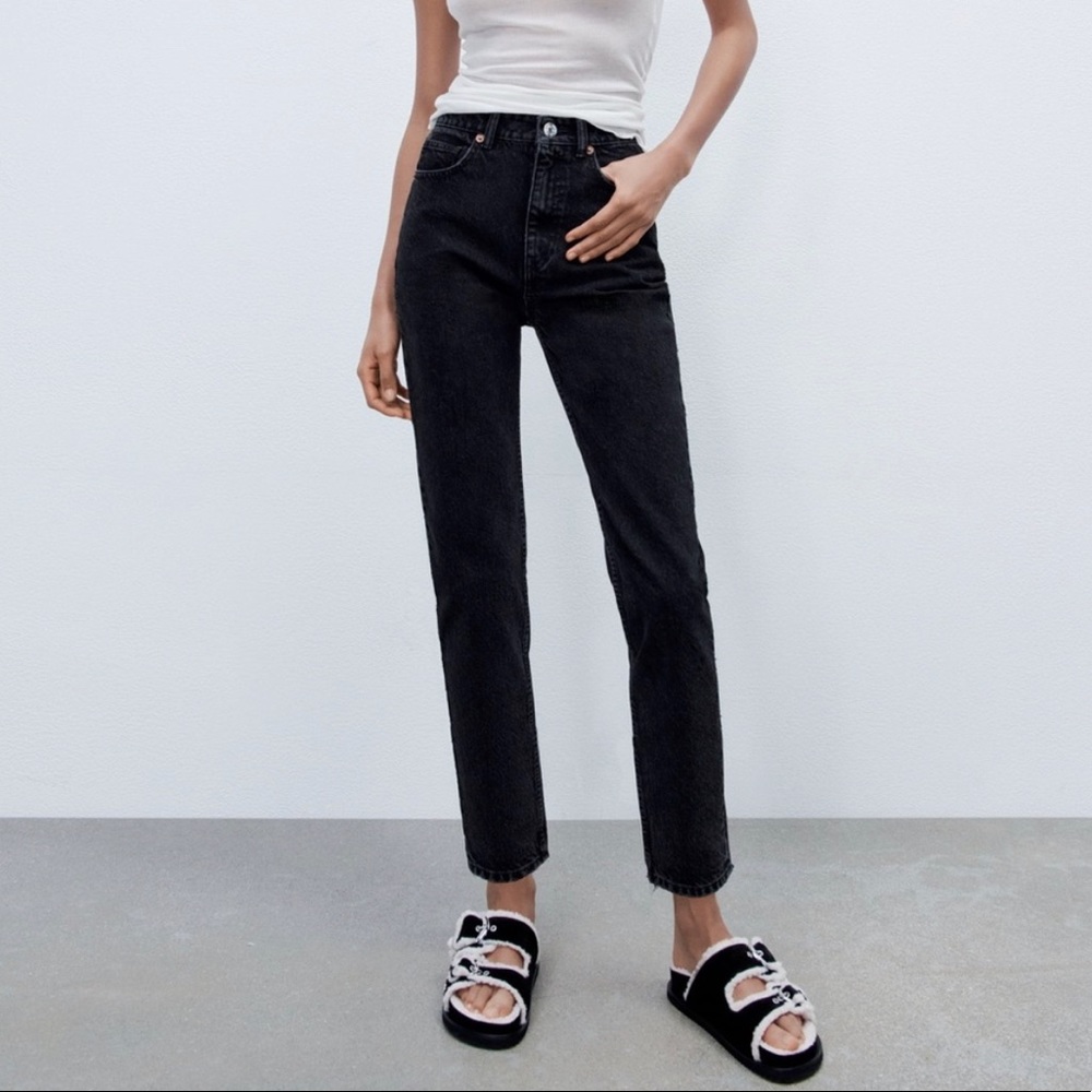 Zara Classic Mom fit jeans 34